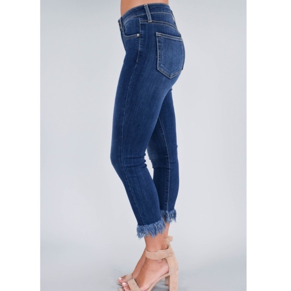 Hilary Side Fringe Skinny Jegging In Black